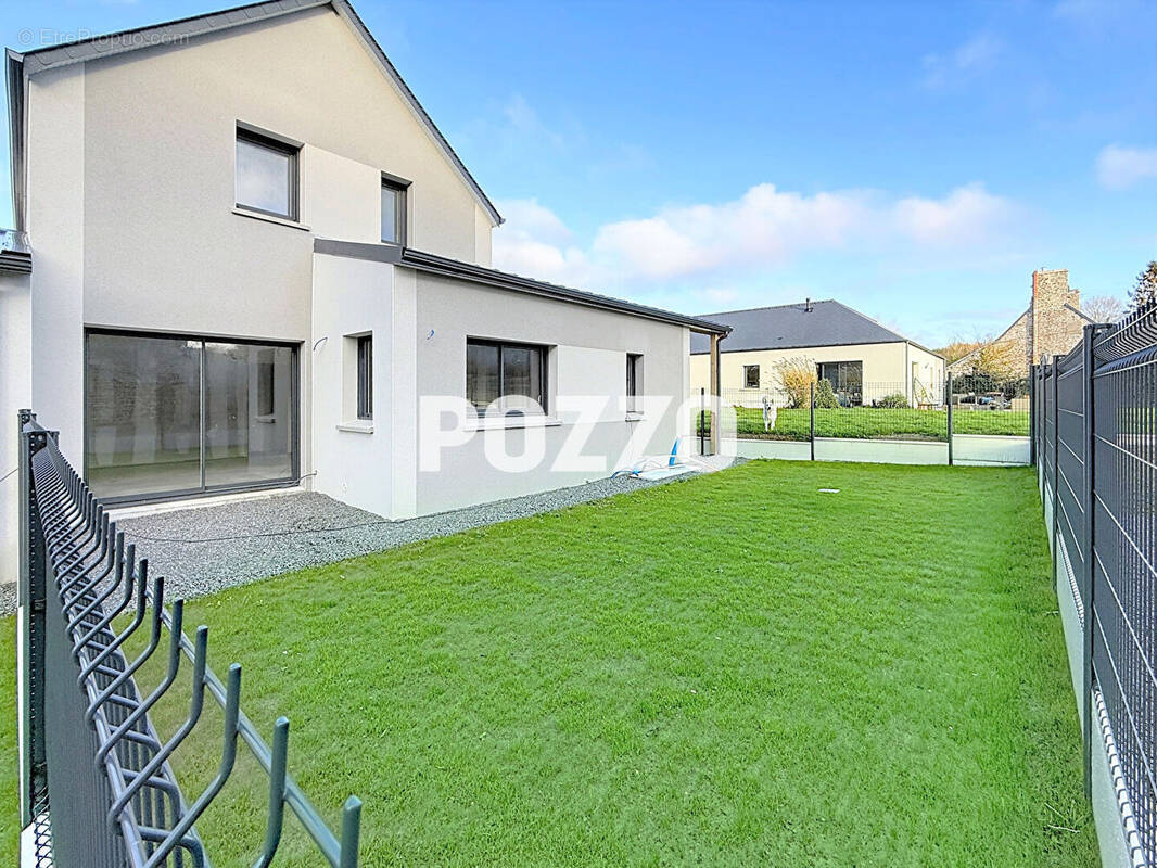 Maison à SAINT-PLANCHERS