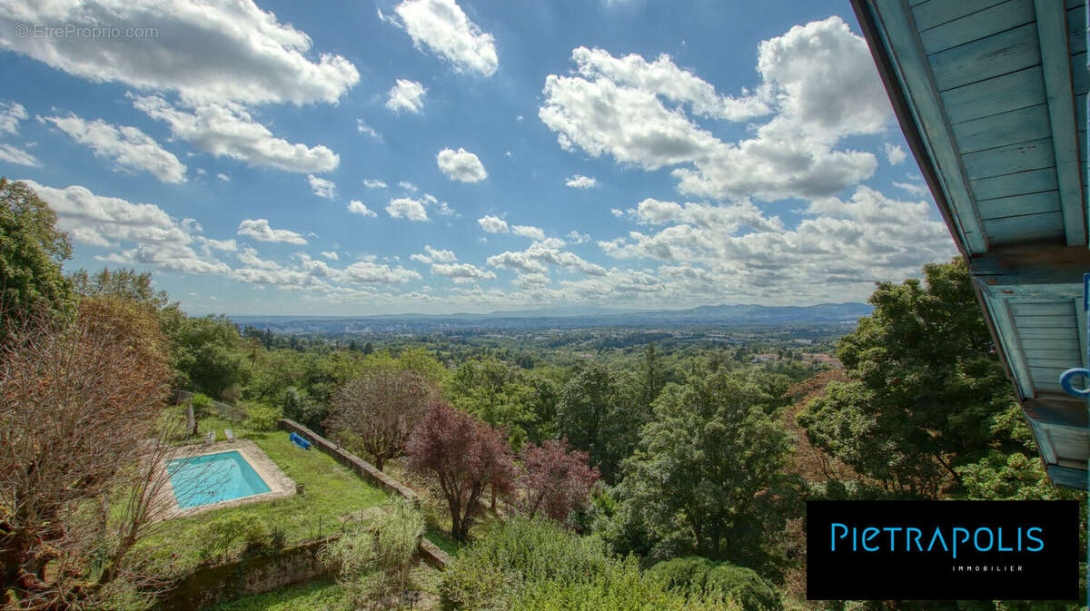 Maison à SAINT-DIDIER-AU-MONT-D'OR