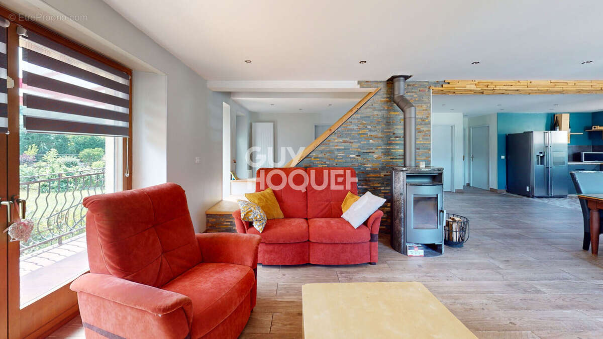Maison 6 pièces à vendre à Moosch dans un quartier calme. - photo 5