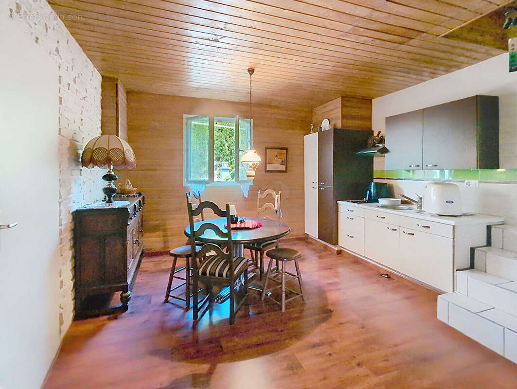 Maison à THORENS-GLIERES