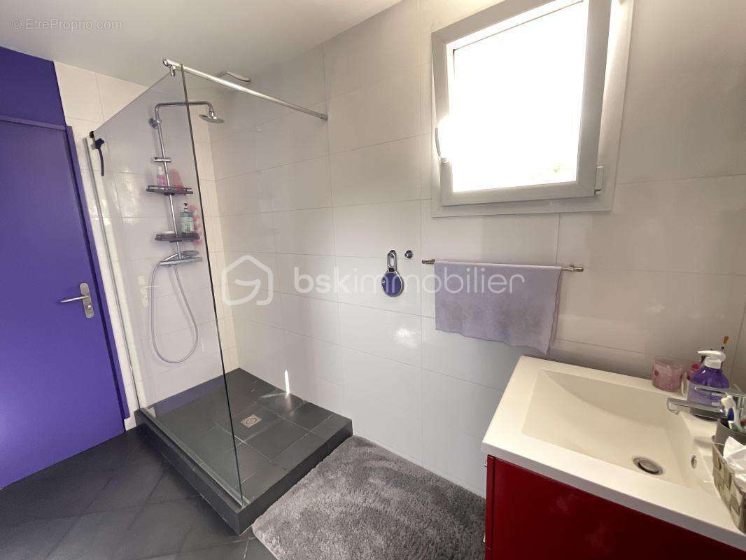 Maison de ville de 135 m² avec jardin - Proche préfécture - photo 11