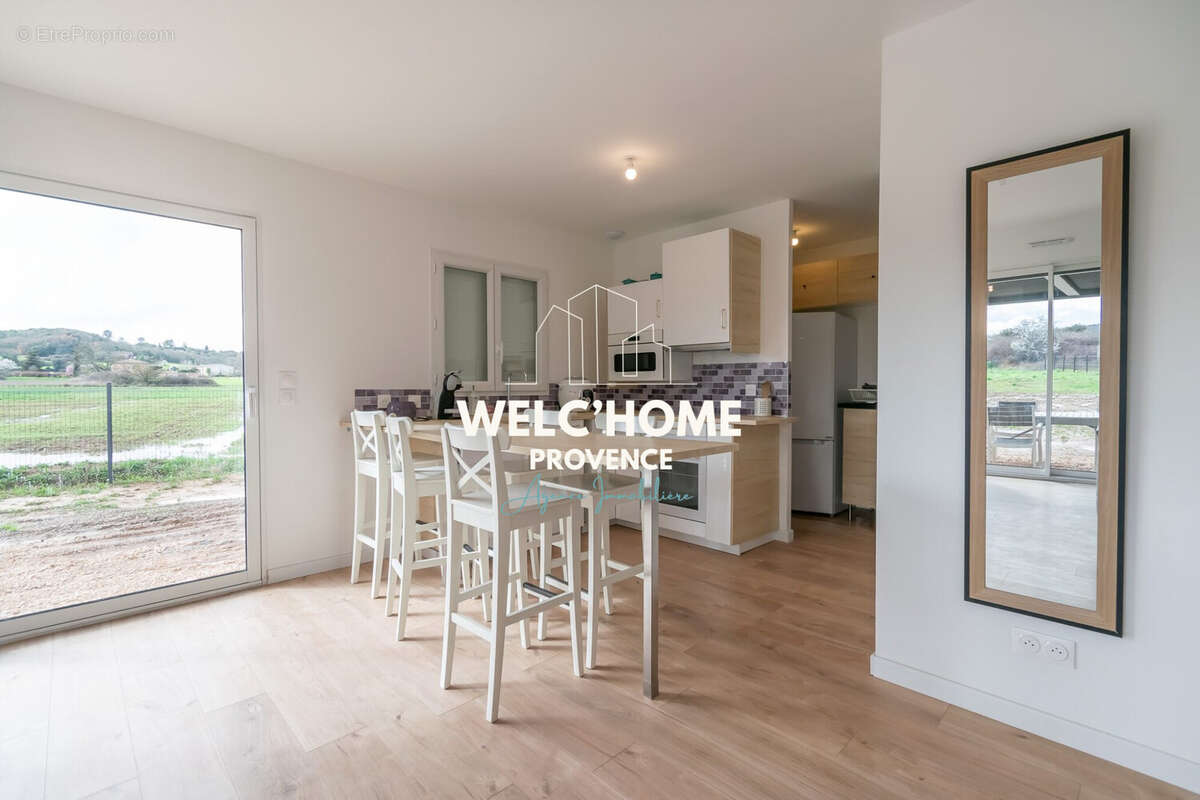 Maison à SAINT-JULIEN