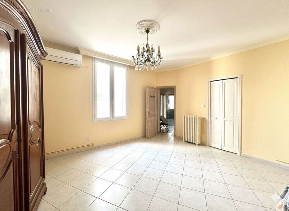 Maison à MARSEILLE-4E