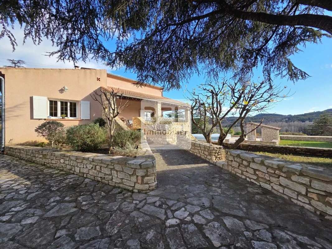 Maison à SAINT-PAULET-DE-CAISSON