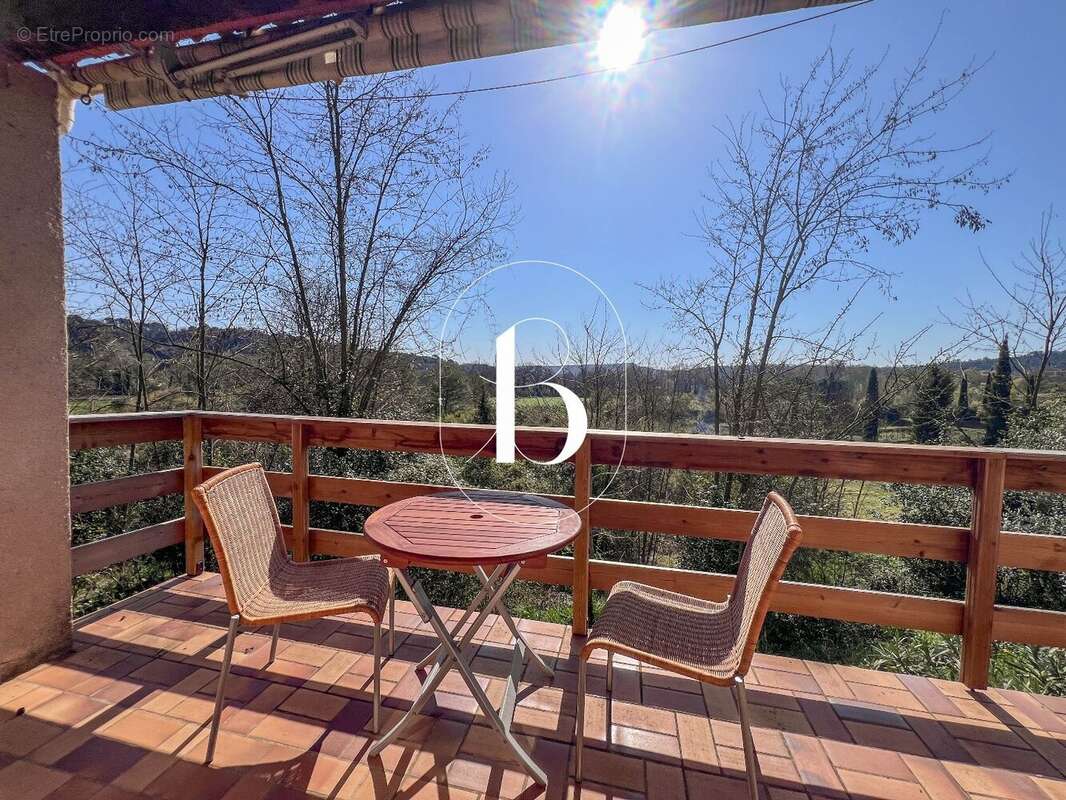 Maison à GOUDARGUES