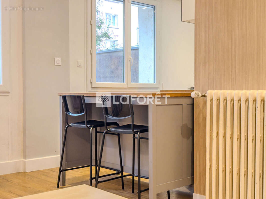 Appartement à SAINT-MARTIN-D'HERES