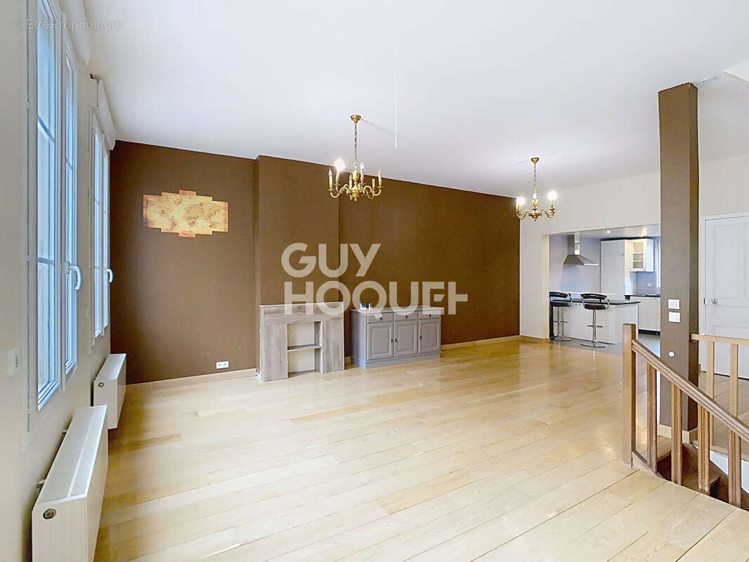 Appartement à CREPY-EN-VALOIS