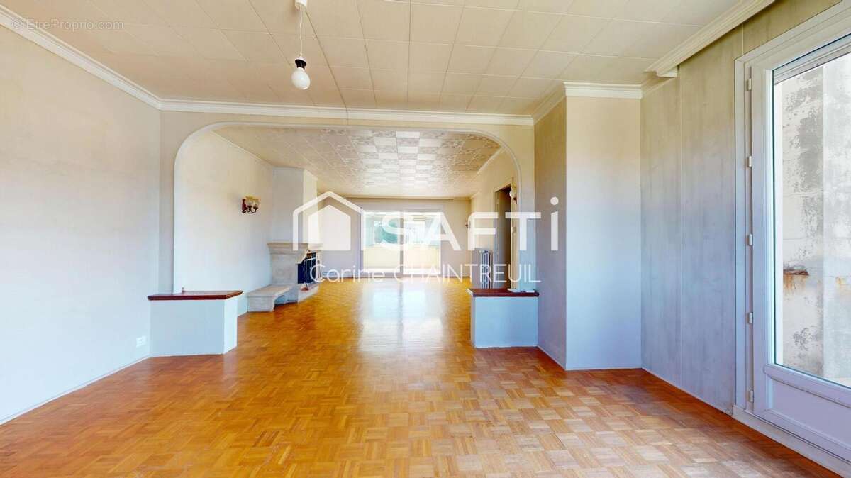 Photo 2 - Appartement à BRON