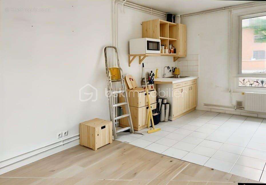 Appartement à LES LILAS