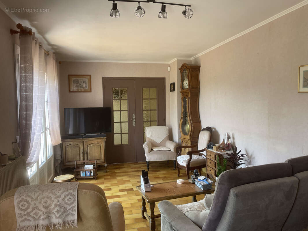 Maison sur sous sol total 4 chambres - photo 6