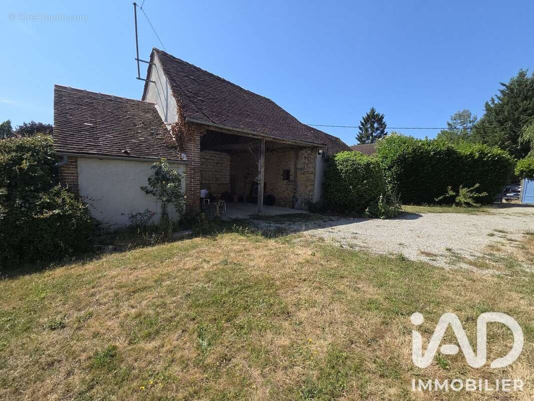 Photo 3 - Maison à CHAUMOT