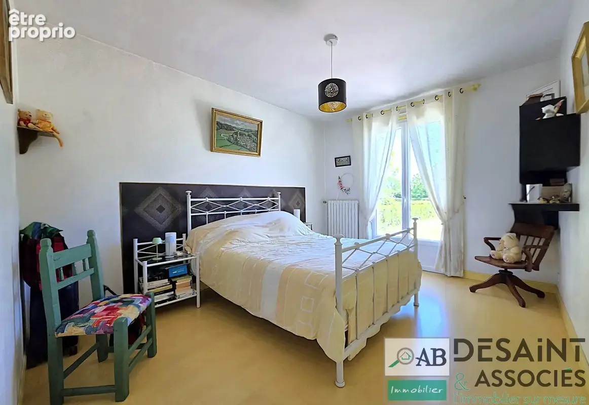 Maison à vendre sur Guerard 187m2 dont 119m2 de plain-pied, sous-sol total, 5 chambres, terrain 1 500m2 - photo 9