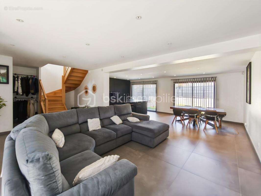 Maison à SAINT-WITZ