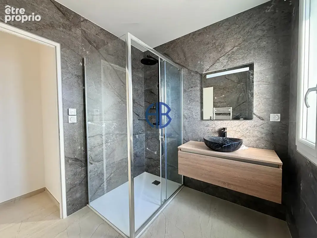 Maison de village rénovée 80 m² 3 chambres DPE B - photo 5