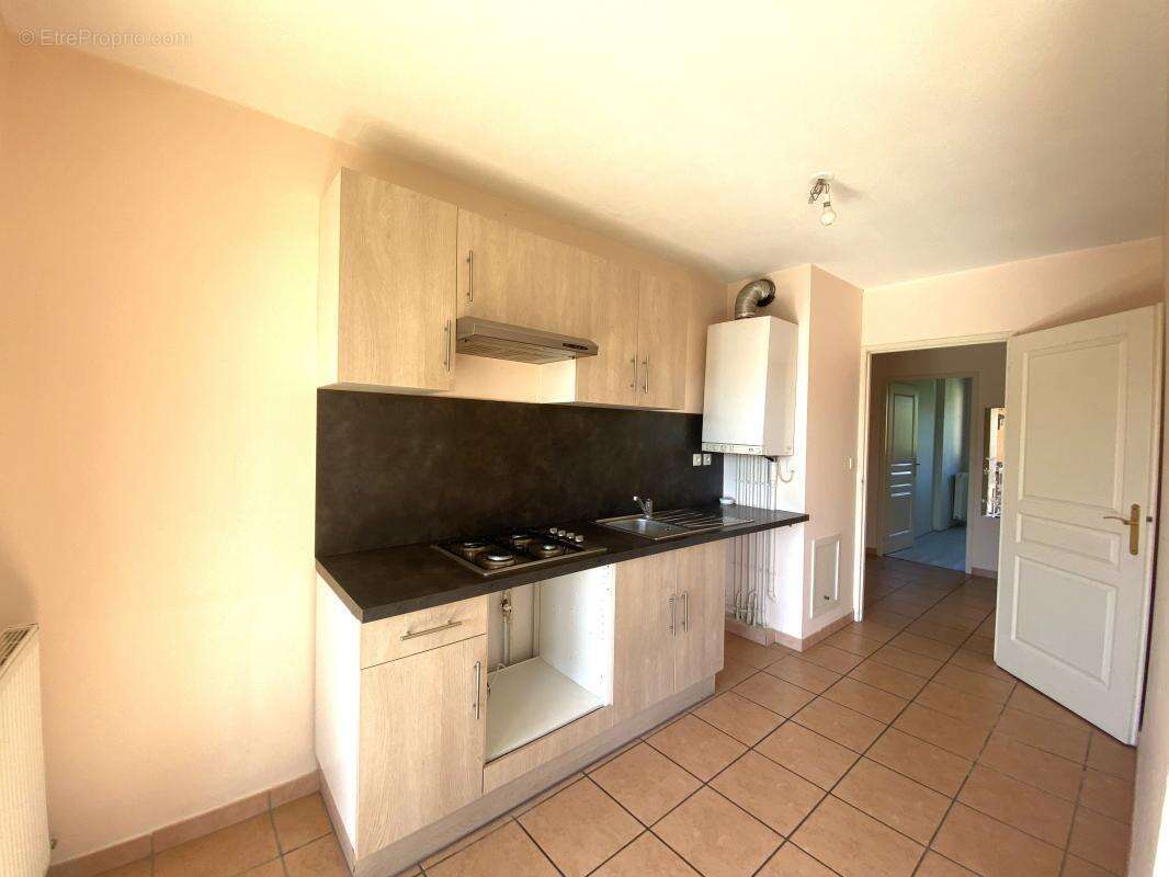 Appartement à MOIRANS