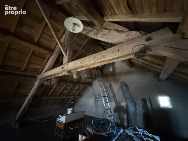 MARCILLAT - Maison à rénover - photo 23