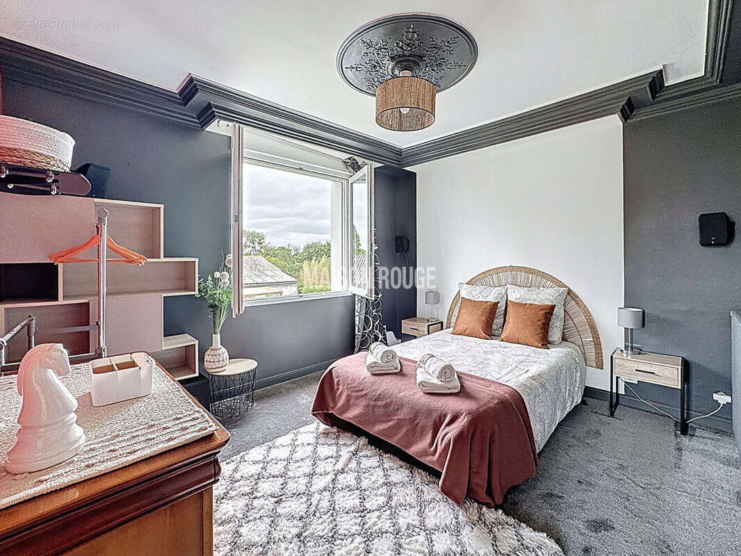 Maison d'Exception à Deux Pas de la Plage des Sables d'Or ! Confort et Luxe au Coeur d'un Cadre Idéal" - photo 10