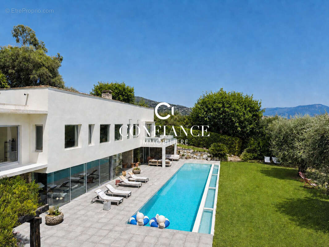 Maison 440 m² à Nice  - photo 4