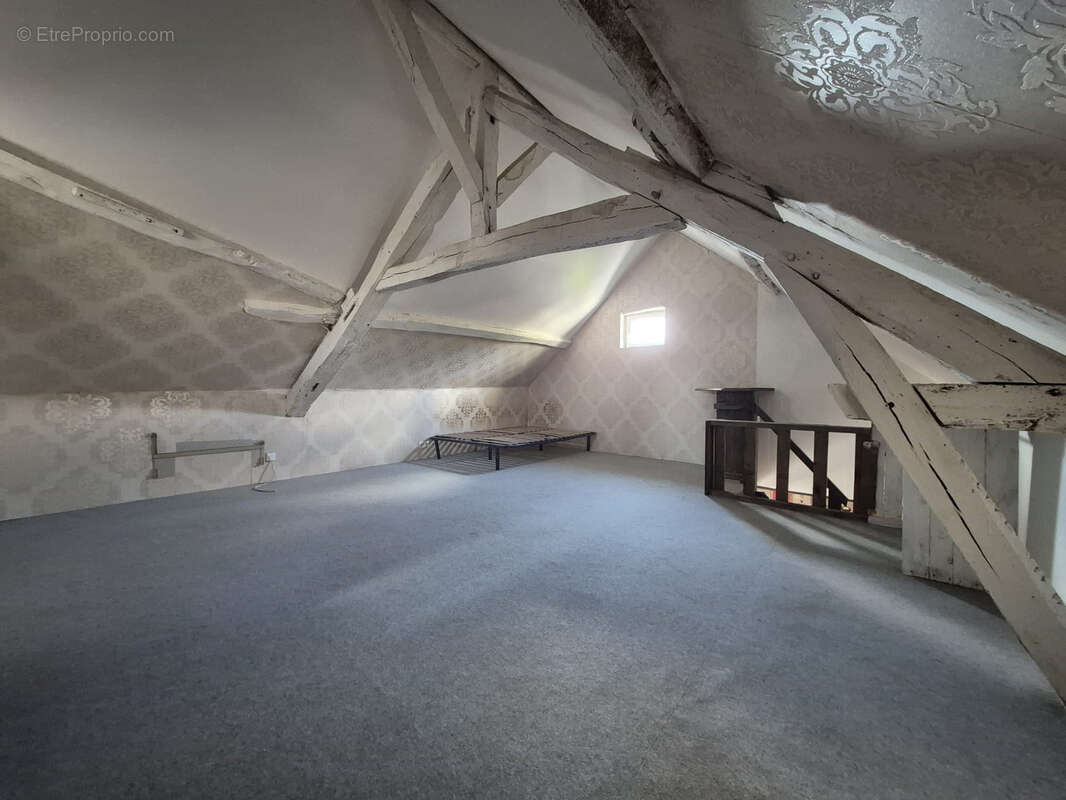 Maison à MONTRICHARD