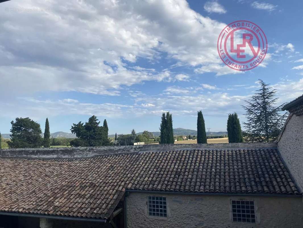 Maison à MONTELIMAR