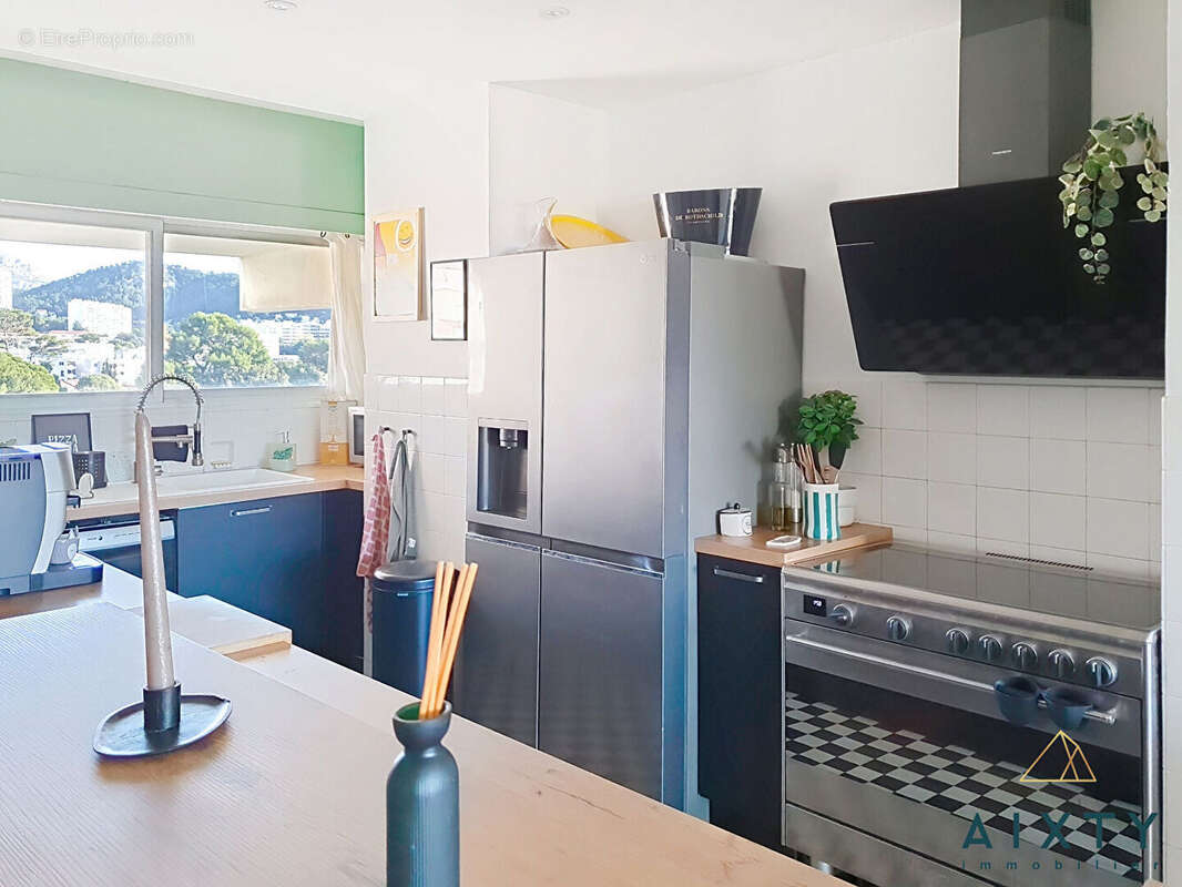Appartement à MARSEILLE-9E
