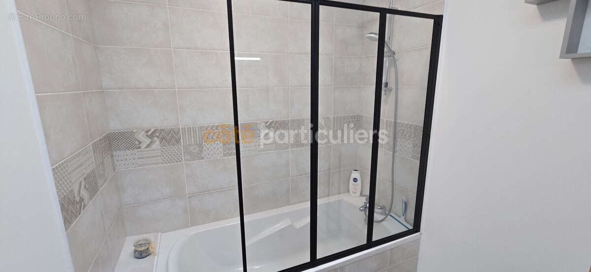 Maison à VAUX-SUR-MER