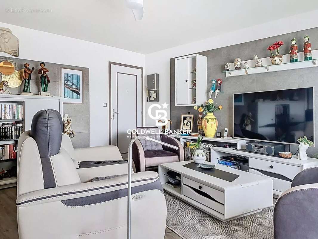 Appartement à SAINTES