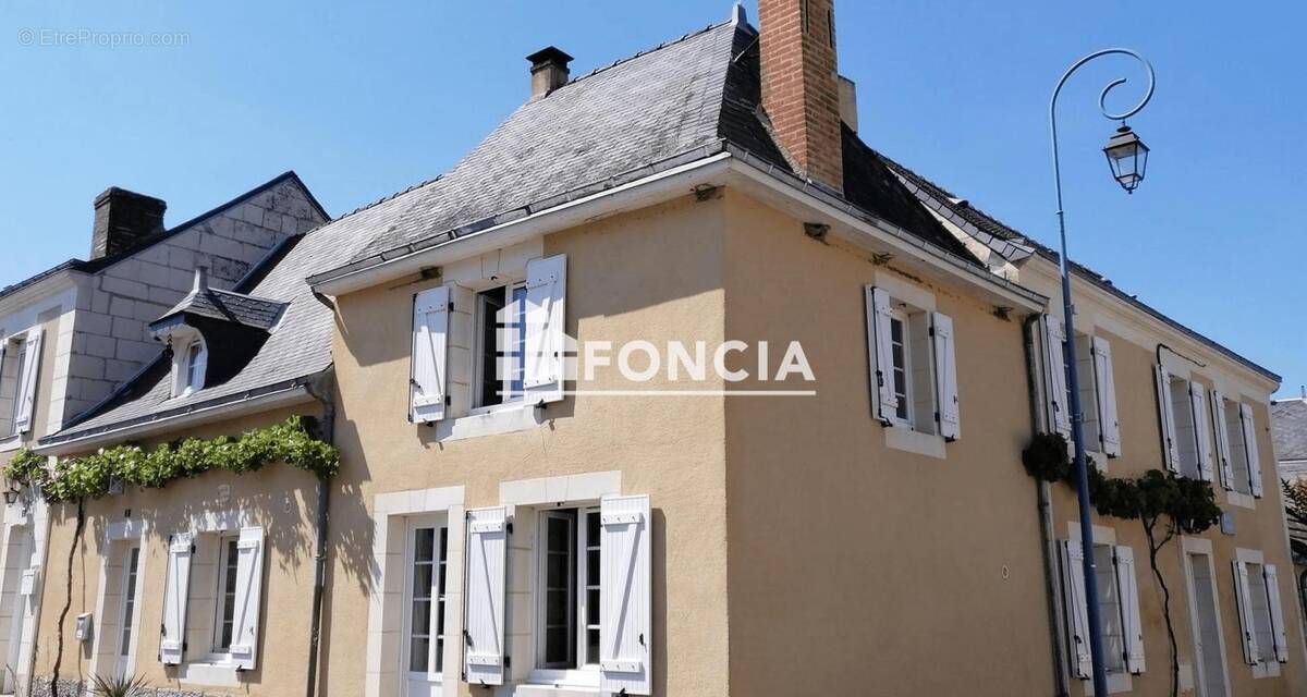 Maison à LA CHAPELLE-AUX-CHOUX