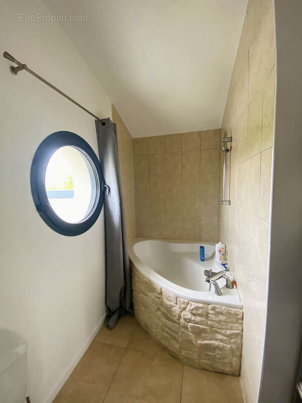 Maison bourg de Ploneis - photo 11