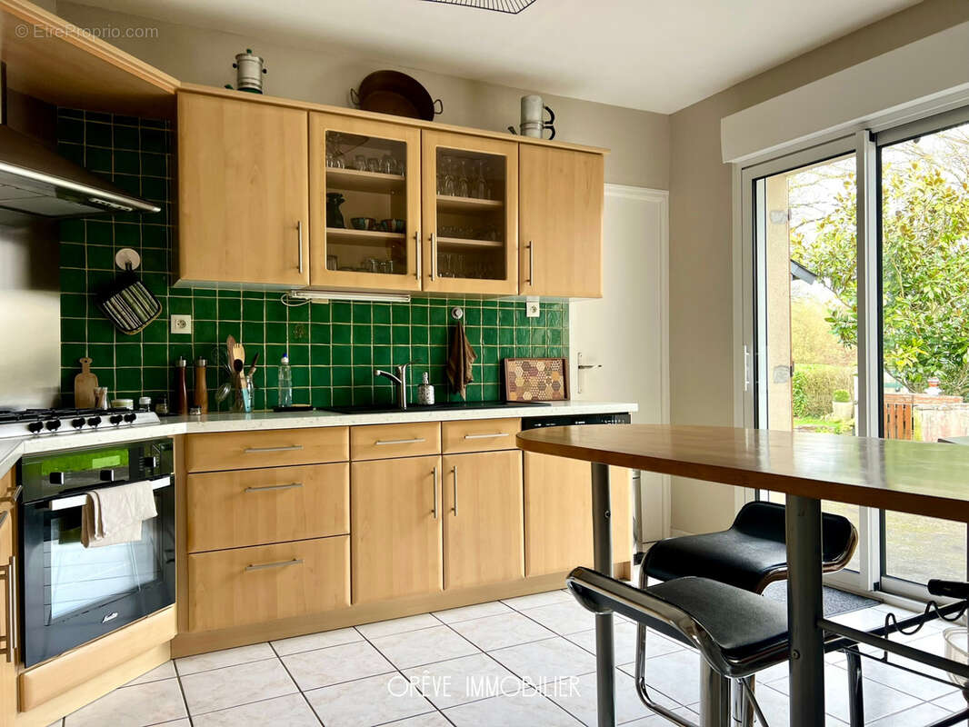 Maison à NOYAL-CHATILLON-SUR-SEICHE