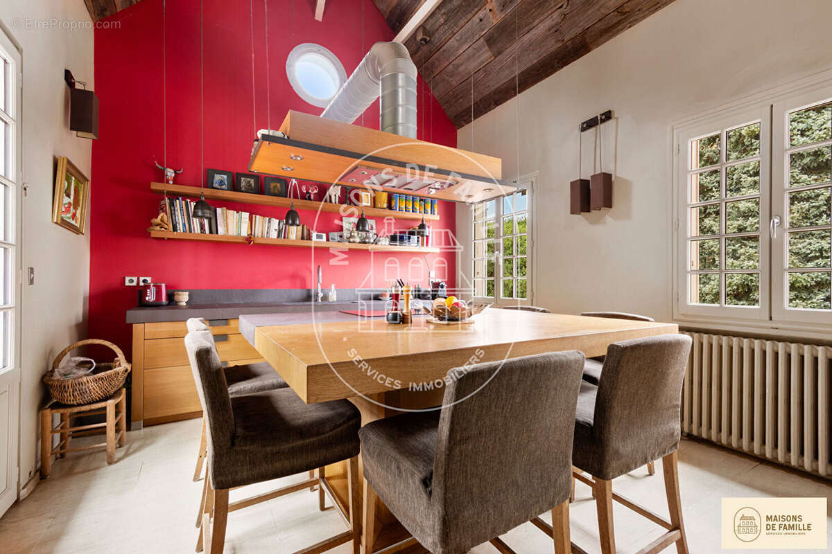 Maison à RUEIL-MALMAISON