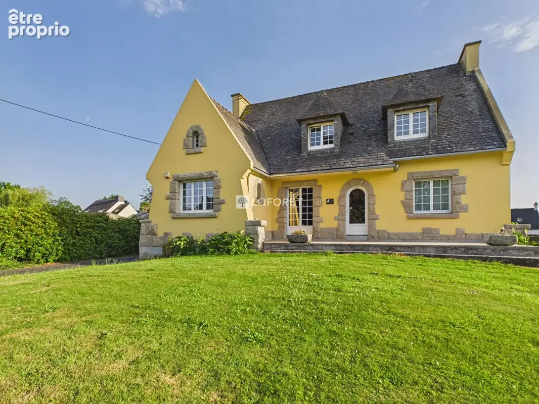 Maison à PLEYBEN