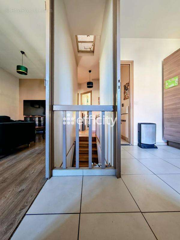 Appartement - photo 5
