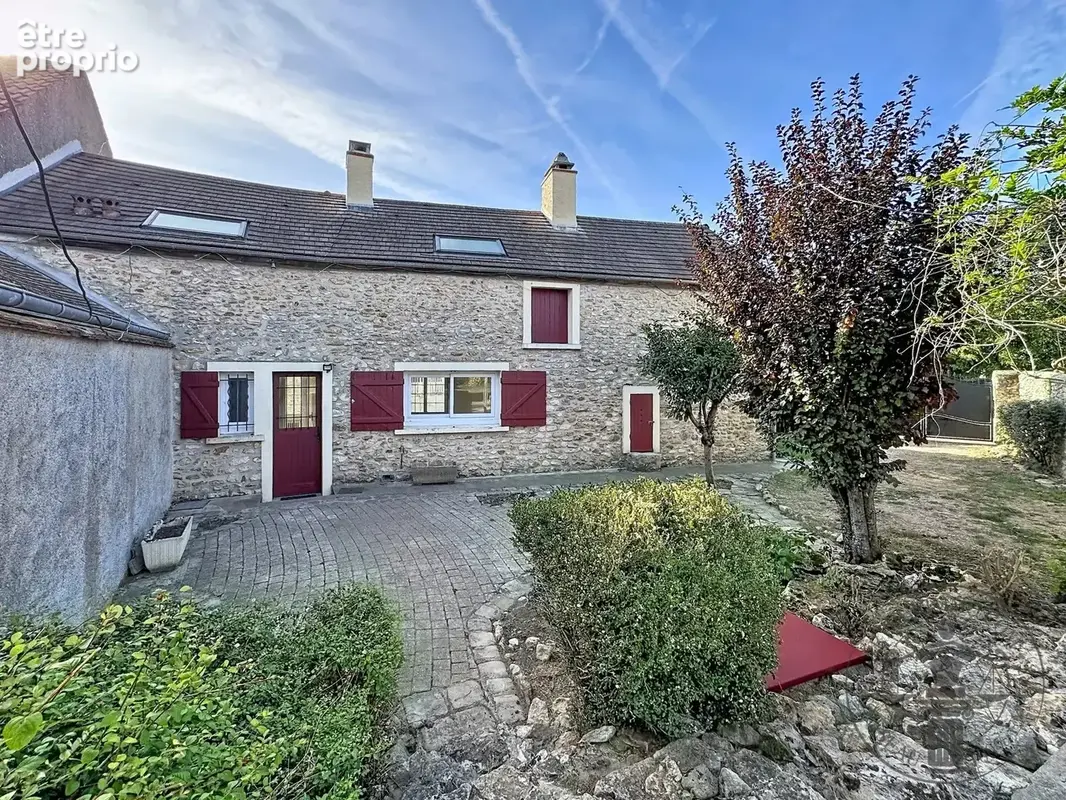 Photo Maison à Dourdan au prix de 250 000€