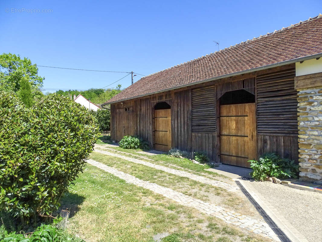 Maison à CHATRES-SUR-CHER