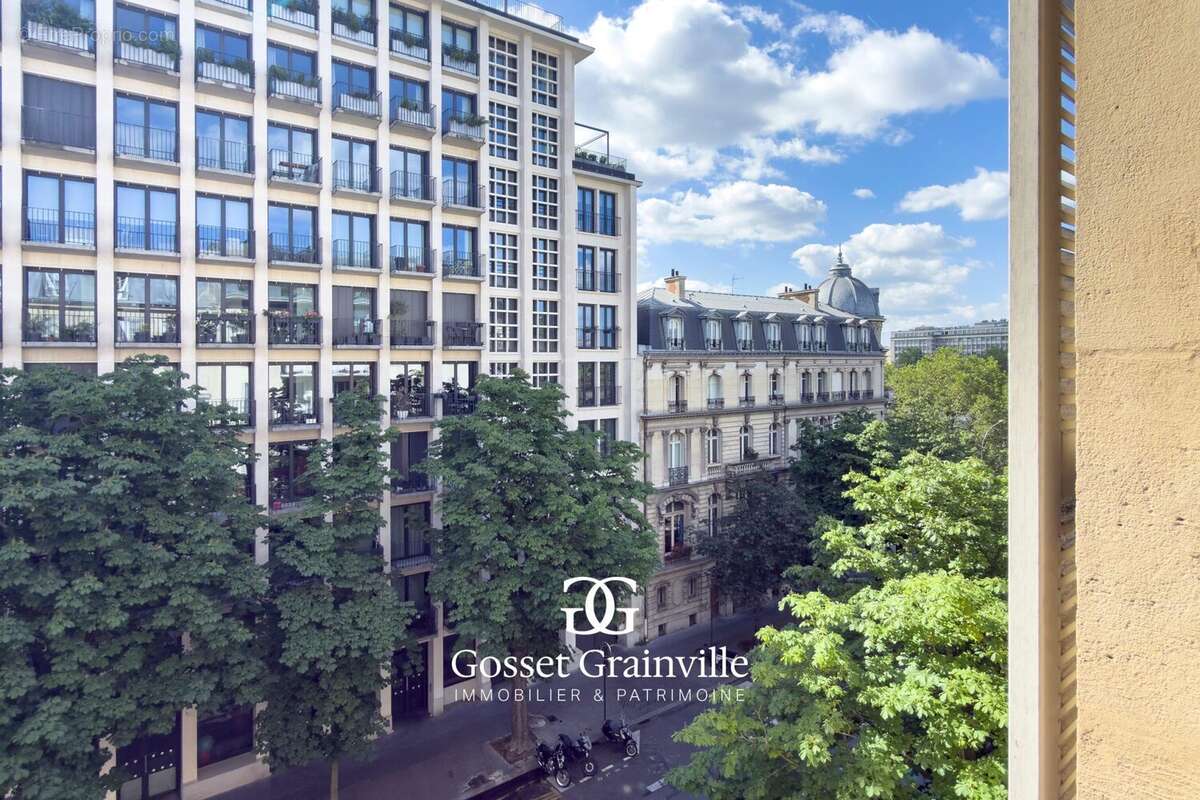 Appartement à PARIS-4E