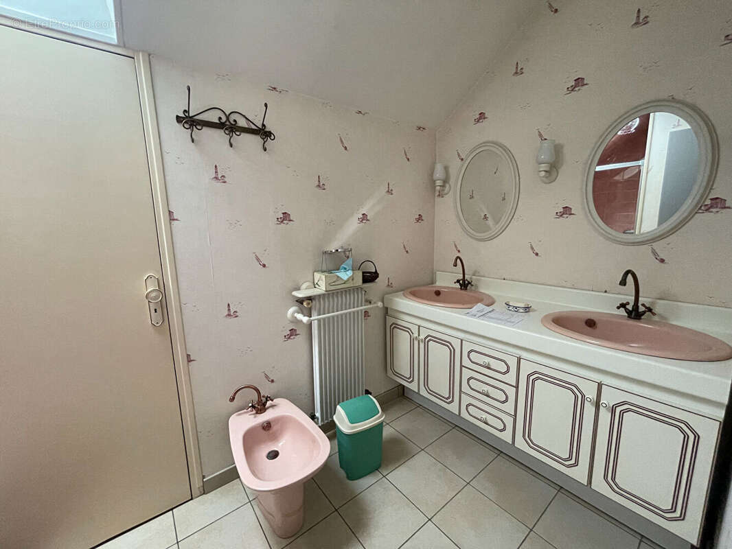 Maison à SARTROUVILLE