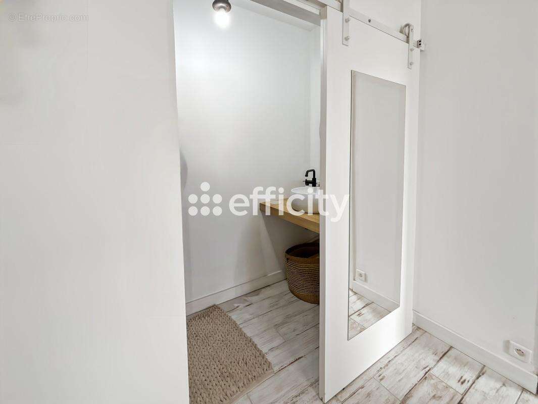 Maison 265 m² à Brizambourg  - photo 9