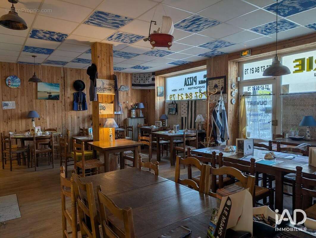 Photo 5 - Commerce à LAIGNE-EN-BELIN