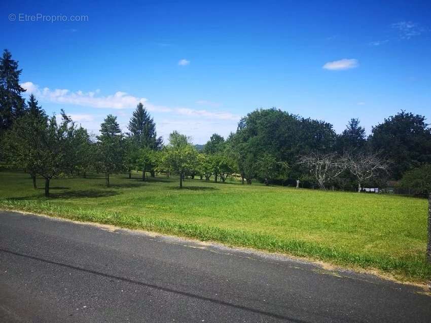 Terrain à BOULAZAC