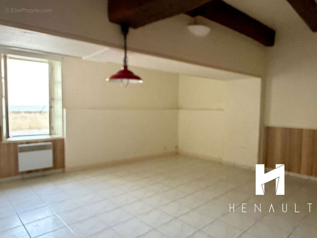 Appartement à LA FLOTTE