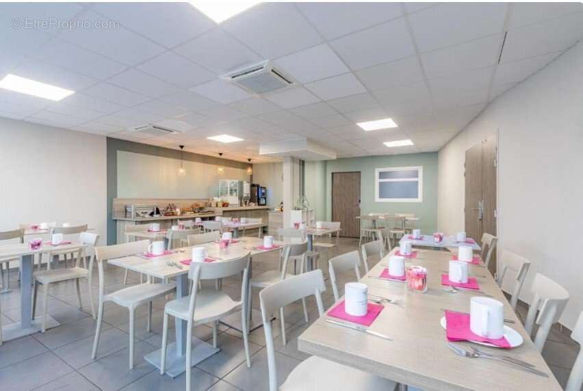 INVESTISSEMENT LOCATIF  VALENCE  Résidence d'Affaires Appart'City Classic Valence - 5,5 % de rentabilité - photo 7