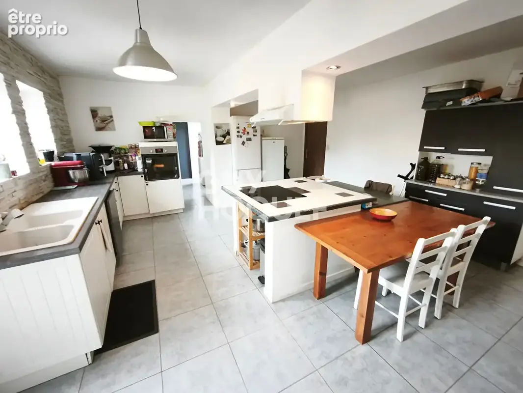 Maison Maurrin 6 pièce(s) 160 m2 - photo 3