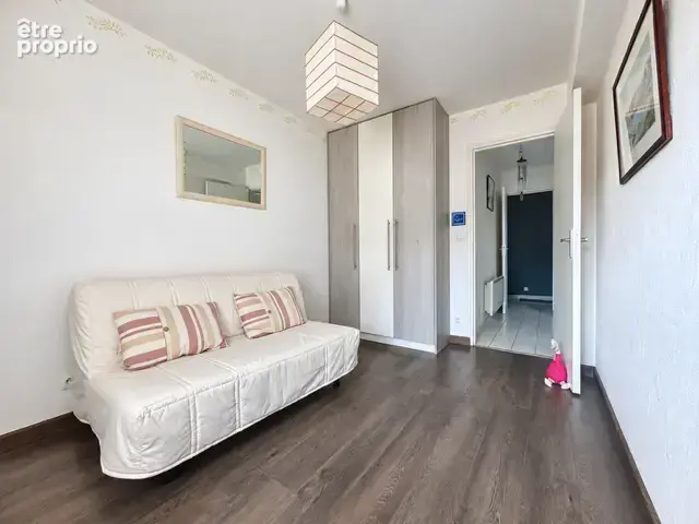 BRETIGNY-SUR-ORGE - APPARTEMENT DUPLEX F3 - 90 m2 au sol - Hauteur Cathédrale - Excellent état - Petite réside - photo 17