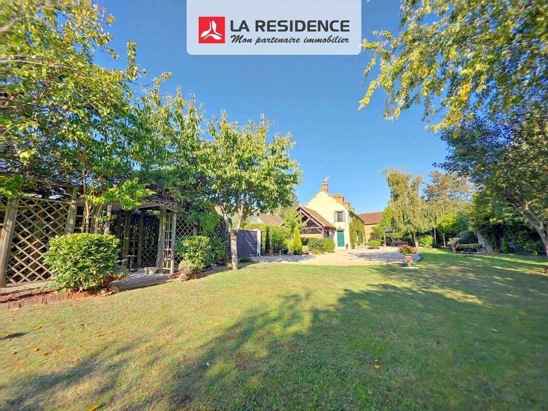 Maison à PACY-SUR-EURE