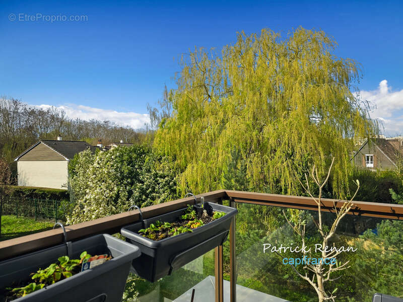 Appartement à BOIS-D'ARCY