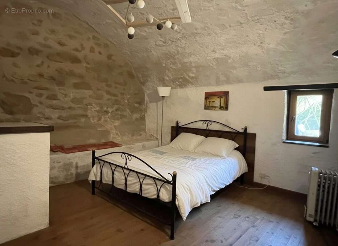 Maison à LAURIS