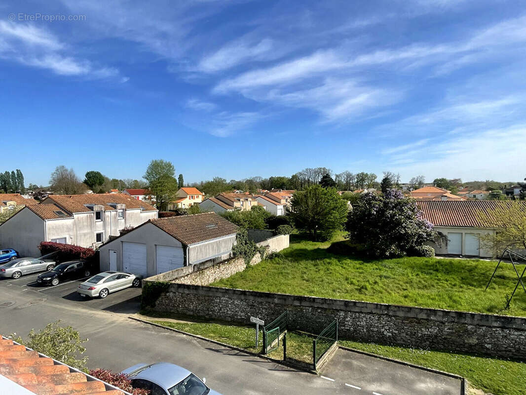 Appartement à GENESTON