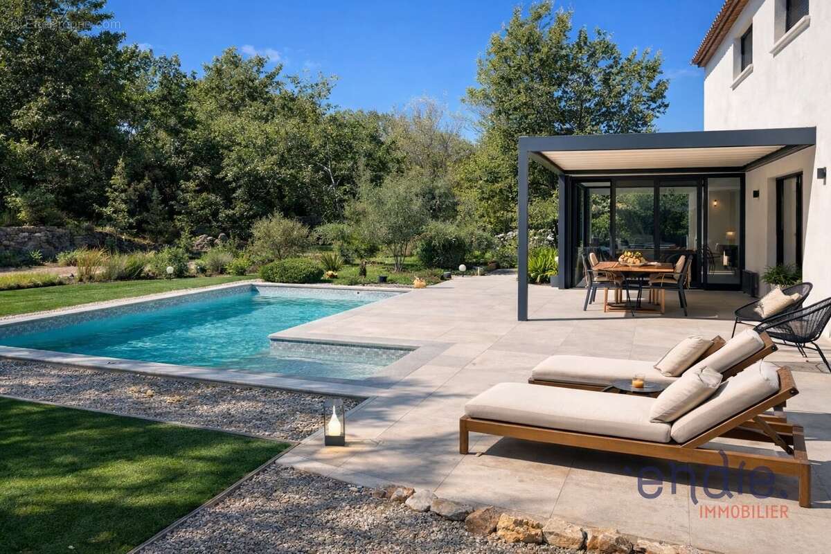 Maison à LORGUES