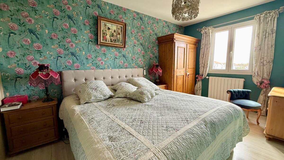 Maison à NIEUL-SUR-MER